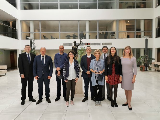 Teisme lankėsi teisėjų delegacija iš įvairių Europos valstybių