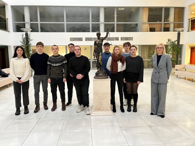 Teismo posėdžius stebėjo MRU studijuojantys užsieniečiai